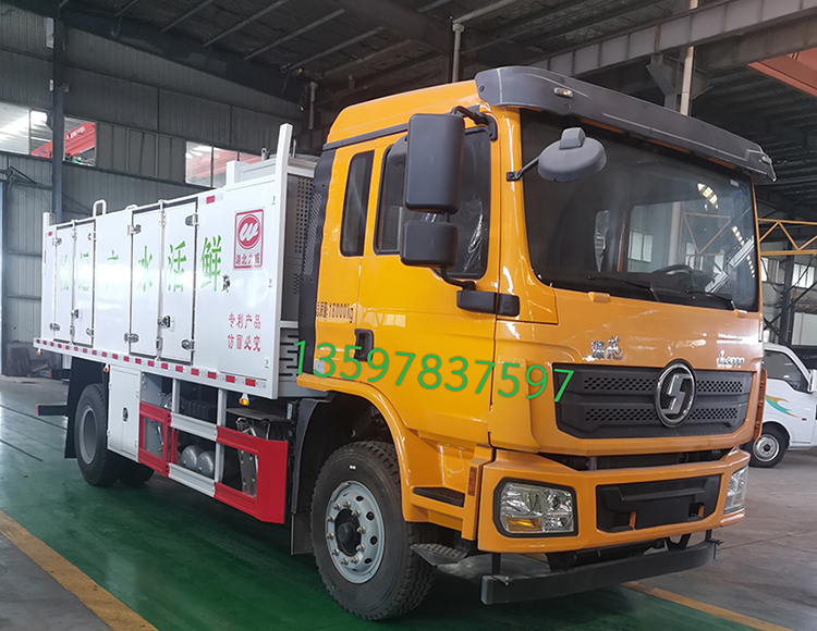 力威牌陕汽德龙10方鲜活鱼运输车图片